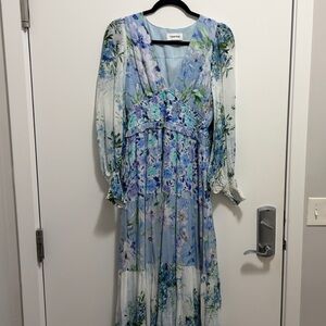 Yumi Kim Blue & Green Floral V-Neck Long Sleeve Maxi Dress